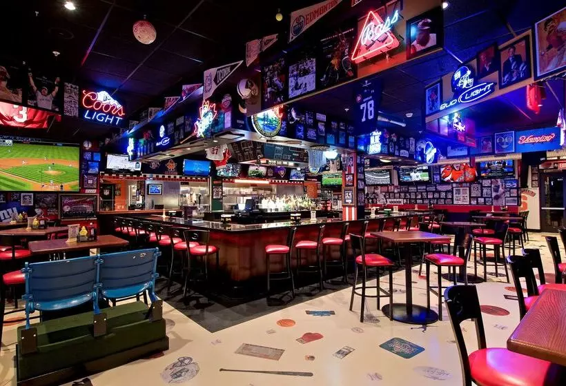 Отель Hilton Garden Inn Mount Holly/westampton