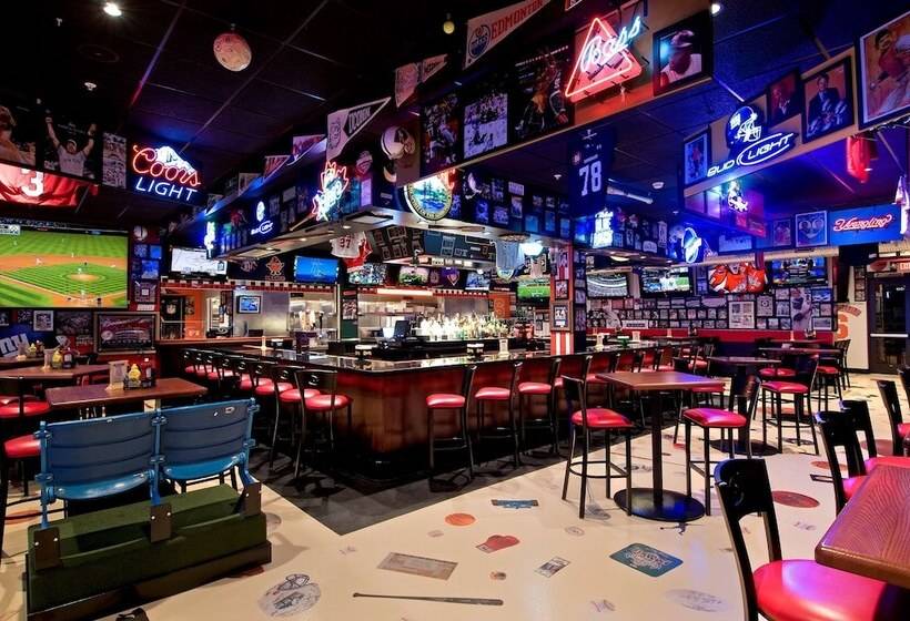 Отель Hilton Garden Inn Mount Holly/westampton