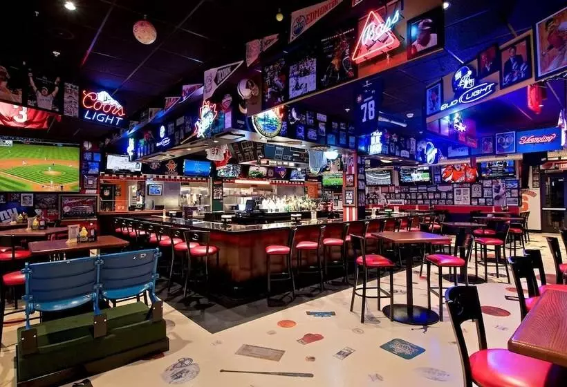 Отель Hilton Garden Inn Mount Holly/westampton