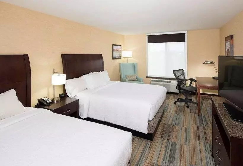Отель Hilton Garden Inn Mount Holly/westampton