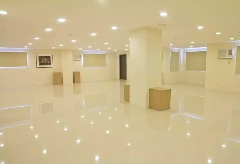 Hotelli Nichols Airport