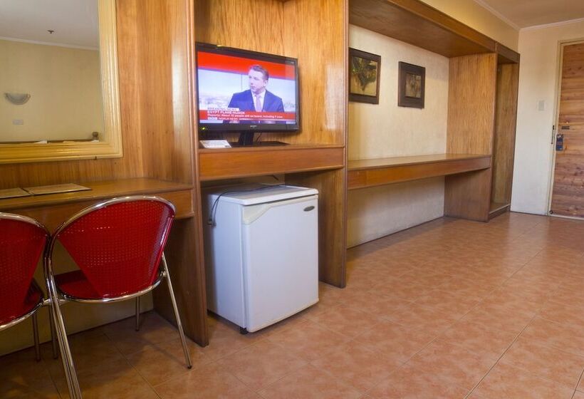 فندق Nichols Airport