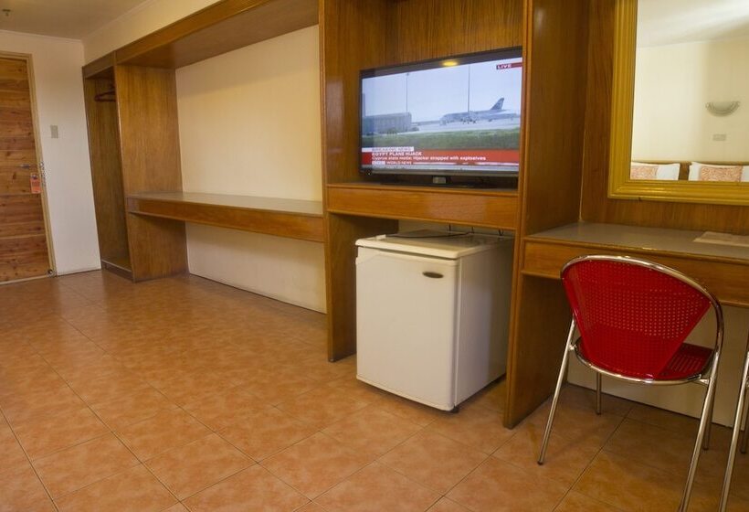 فندق Nichols Airport