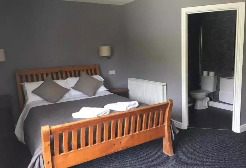 Отель Park Broom Lodge