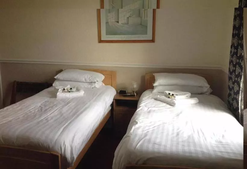 Отель Park Broom Lodge