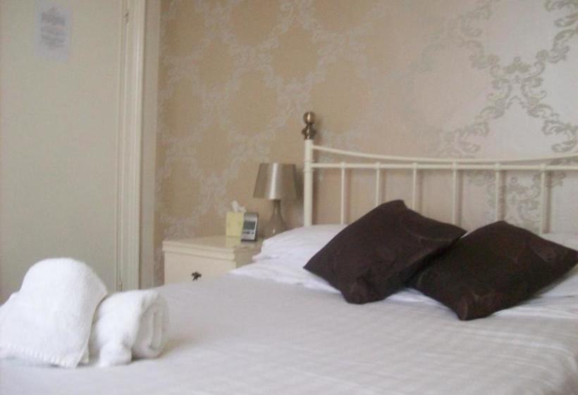 בית מלון כפרי Sea Beach House