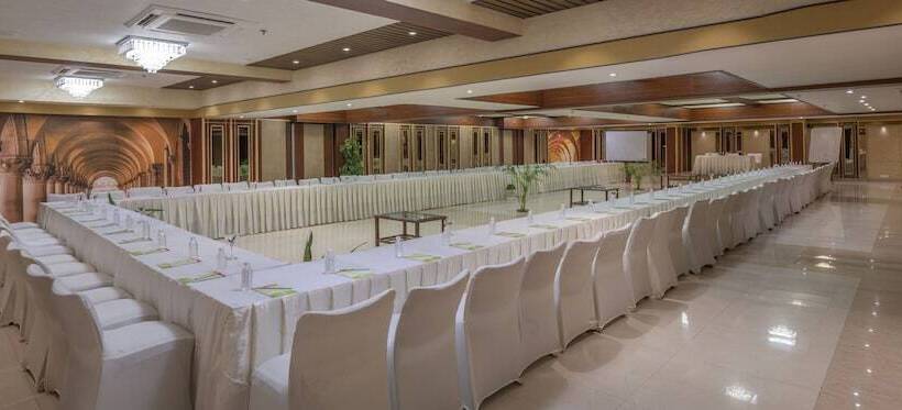 Hotel Shri Ram Excellency