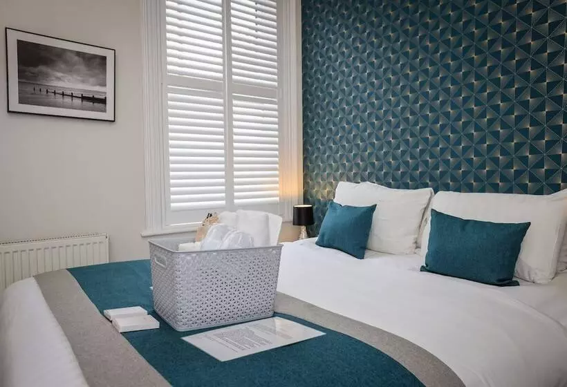 Отель The Ashleigh   Dog Friendly