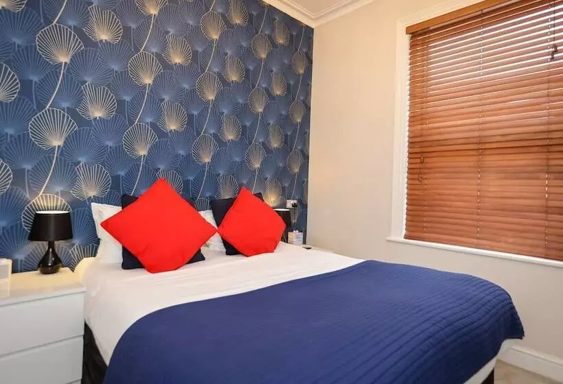 Отель The Ashleigh   Dog Friendly