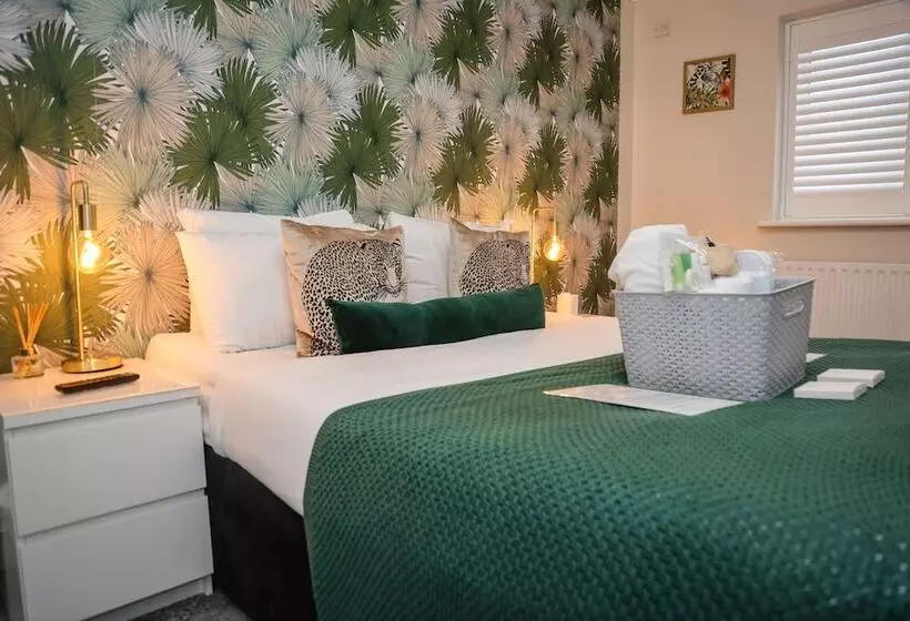 Отель The Ashleigh   Dog Friendly