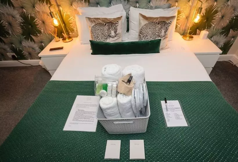 Отель The Ashleigh   Dog Friendly