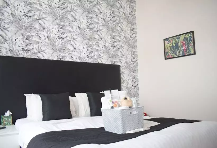 Отель The Ashleigh   Dog Friendly