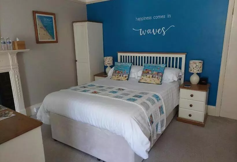 Отель The Denes