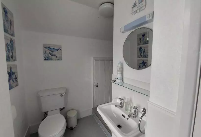 Отель The Denes