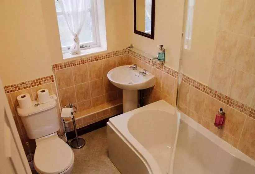 酒店 The Lugger Inn