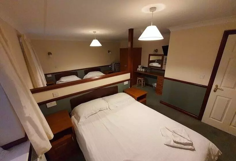 酒店 The Lugger Inn