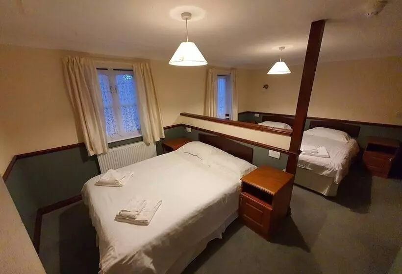 酒店 The Lugger Inn