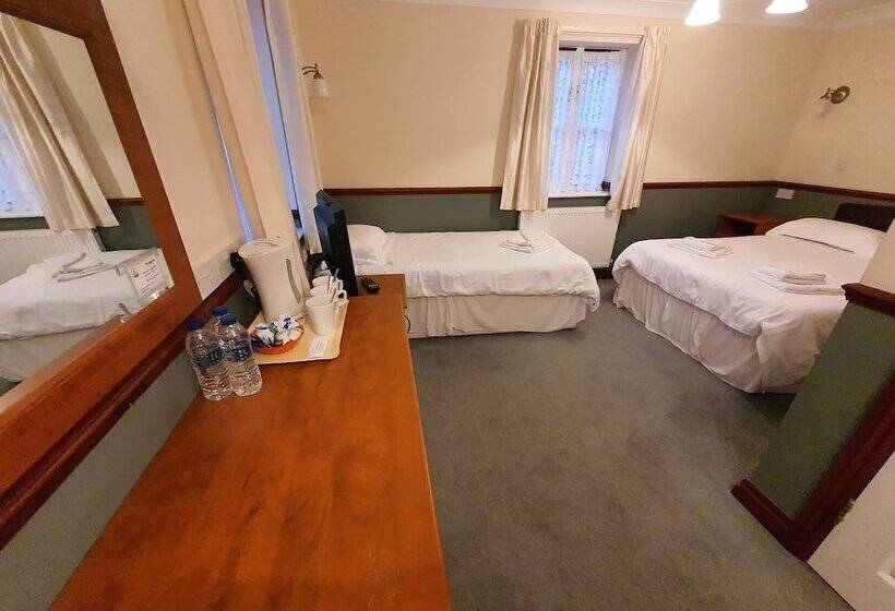 فندق The Lugger Inn