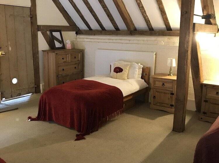 ホテル The Stables