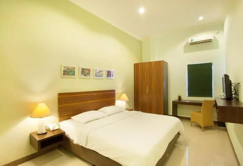 בית מלון כפרי The Studio Inn Nusa Dua