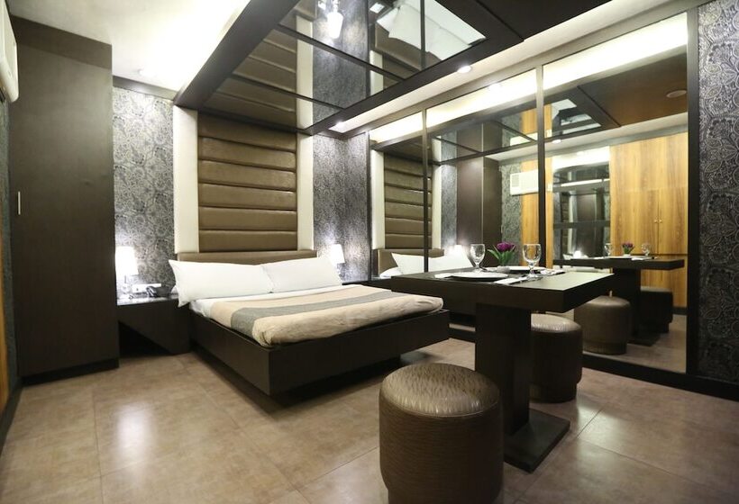 호텔 Victoria Court North Edsa   Caloocan