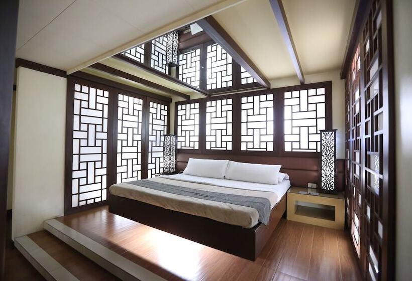 호텔 Victoria Court North Edsa   Caloocan