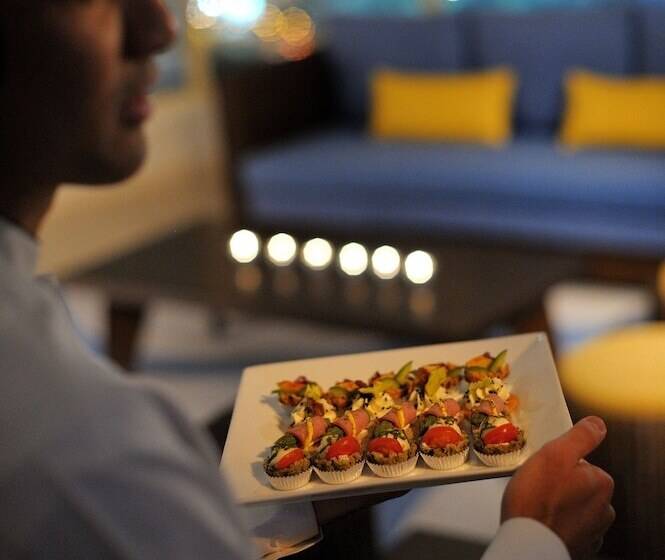 Marriott Executive Apartments Riyadh, Convention Center