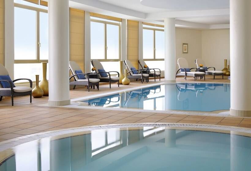 Marriott Executive Apartments Riyadh, Convention Center