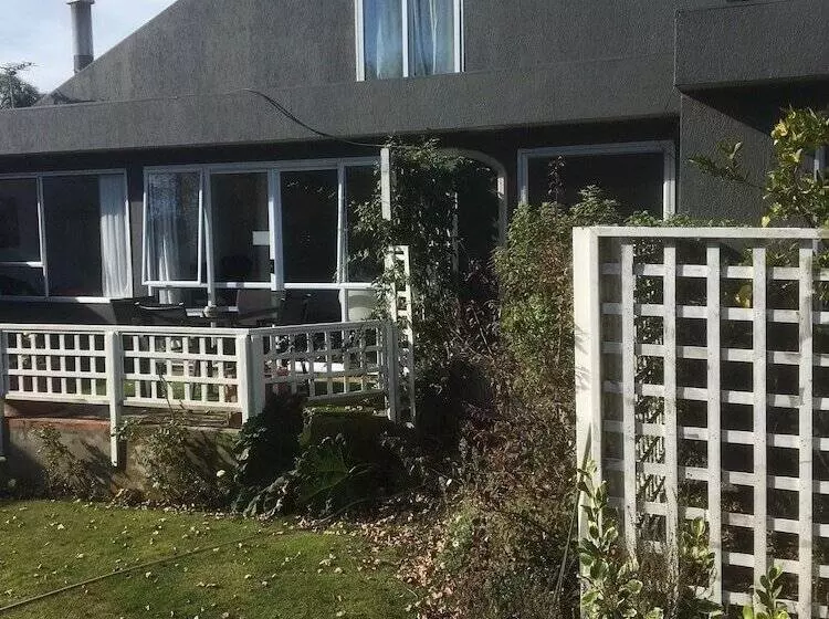 Sandy Feet Accommodation