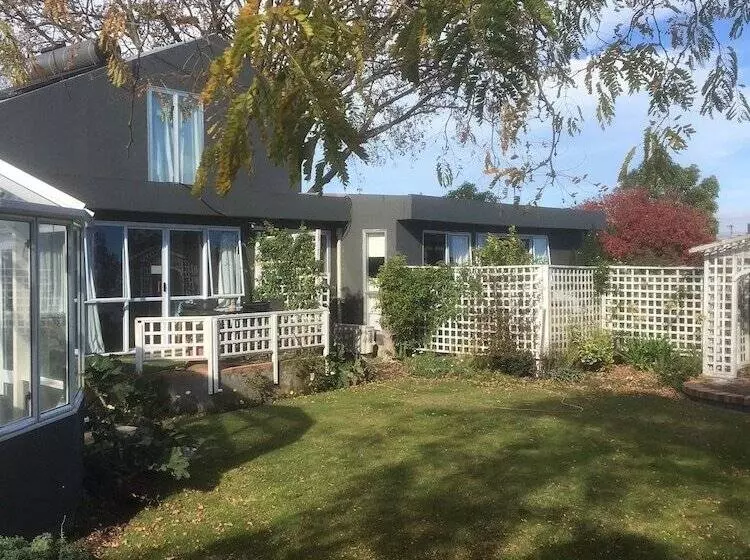 Sandy Feet Accommodation