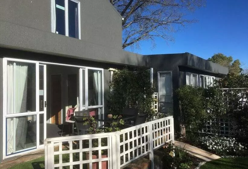 Sandy Feet Accommodation