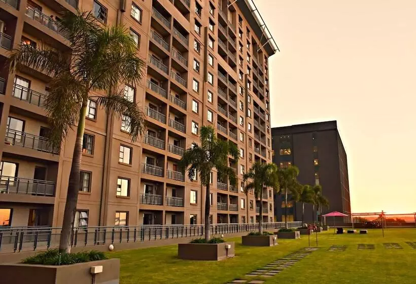 Westay Westpoint Apartments