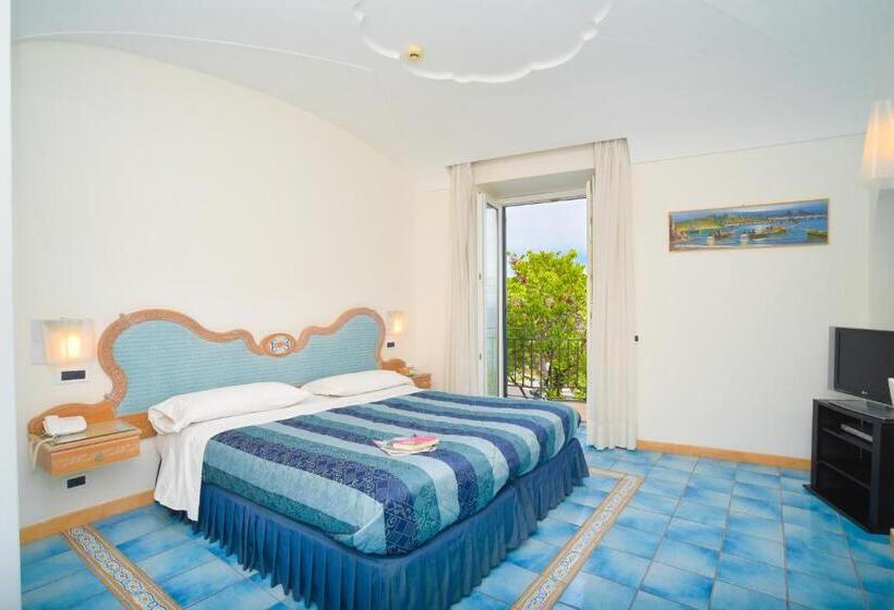 Hotel Albergo Italia   Beach