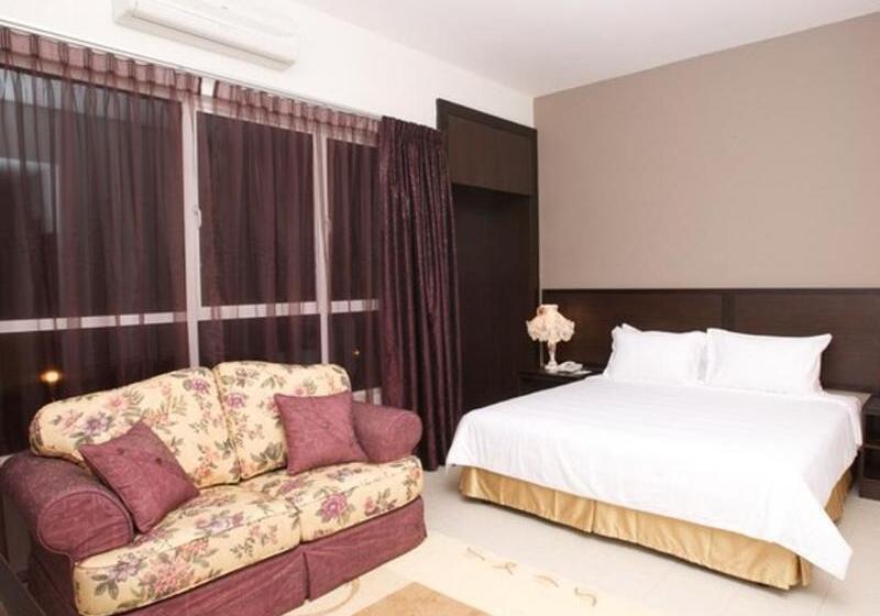 호텔 Cherengin Hills Convention & Spa Resort