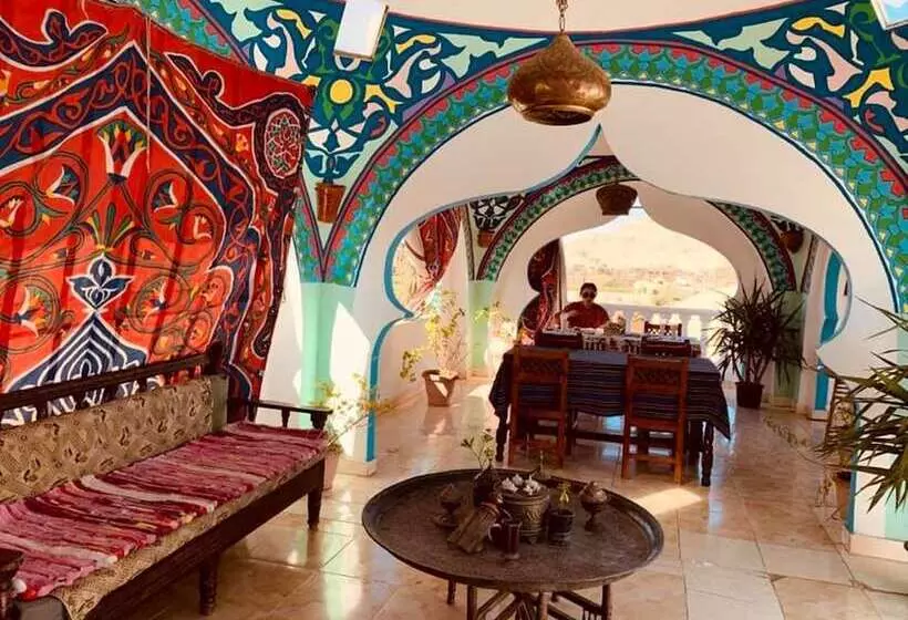 Cleopatra Hotel Luxor