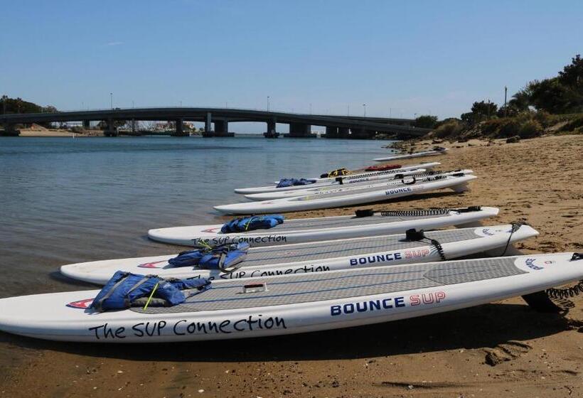 فندق Courtyard San Diego Airport/liberty Station