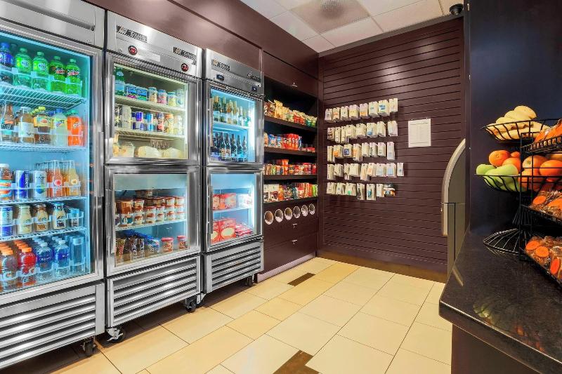 فندق Courtyard San Diego Airport/liberty Station