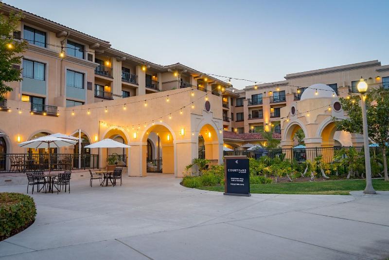 فندق Courtyard San Diego Airport/liberty Station