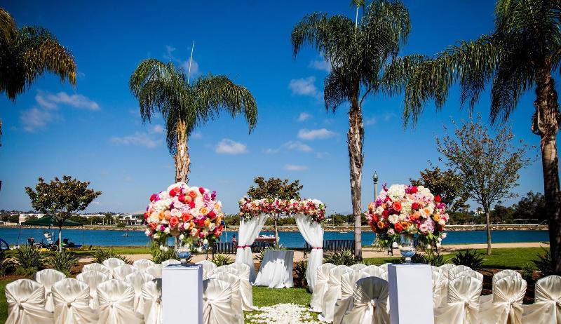 فندق Courtyard San Diego Airport/liberty Station