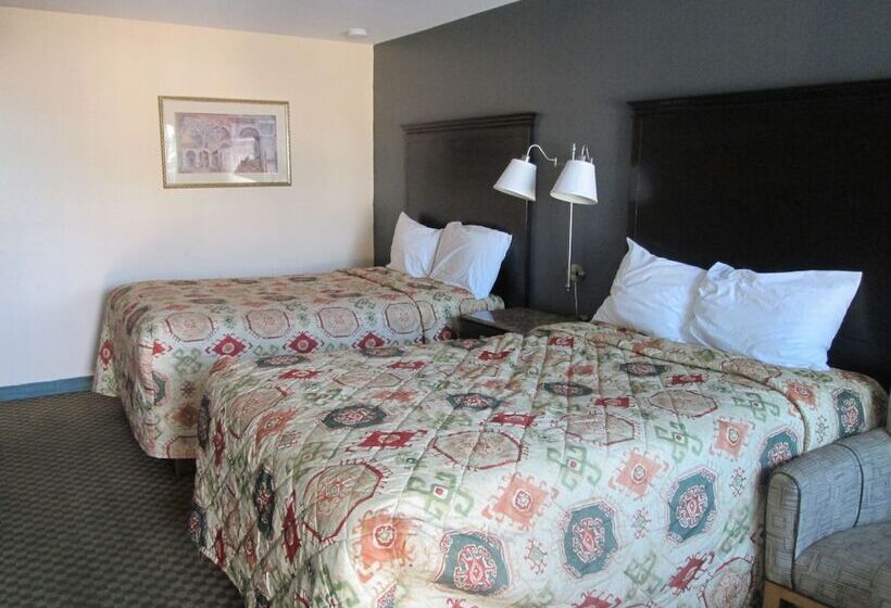 فندق Delux Inn & Suites