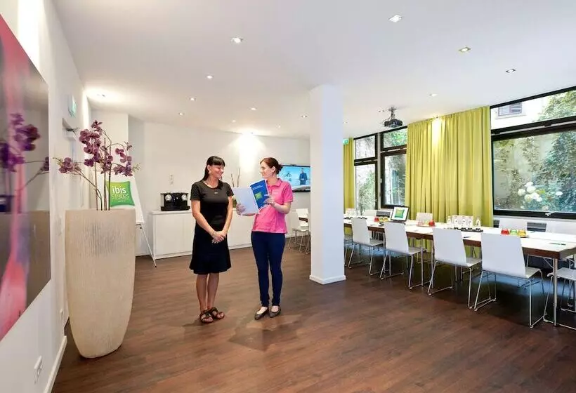 هتل Ibis Styles Frankfurt City