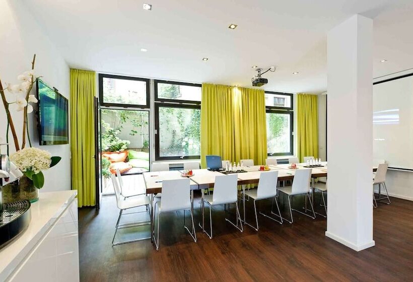 فندق Ibis Styles Frankfurt City