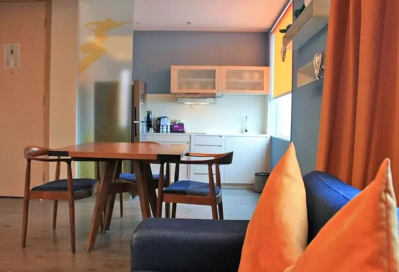 Otel Mercure Jakarta Simatupang