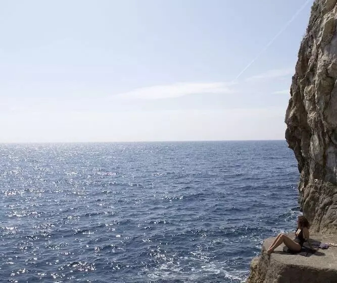 ホテル Piccolo Mondo