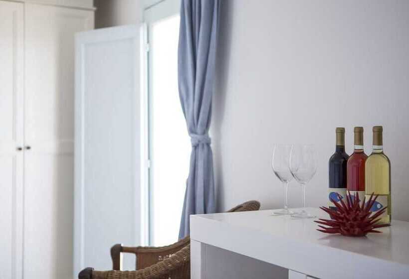 ホテル Piccolo Mondo