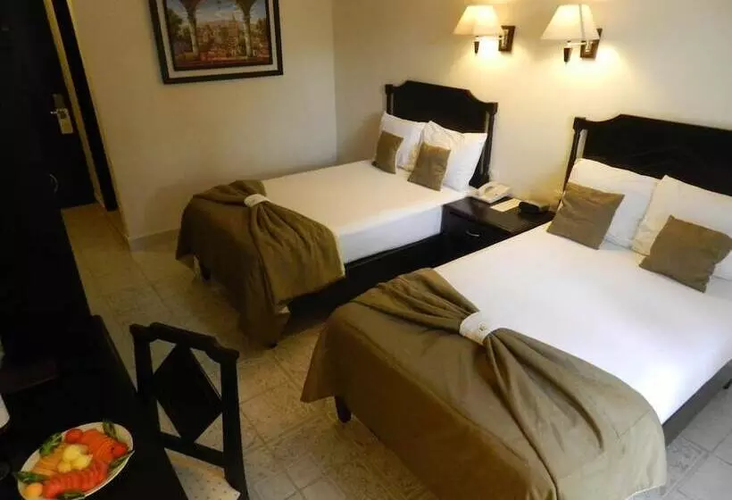 ホテル Victoria Merida