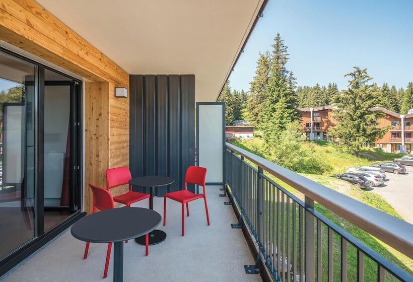 Belambra Clubs Les Saisies   Les Embrunes   Ski Pass Included