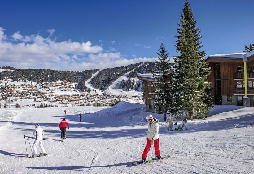 Belambra Clubs Les Saisies   Les Embrunes   Ski Pass Included