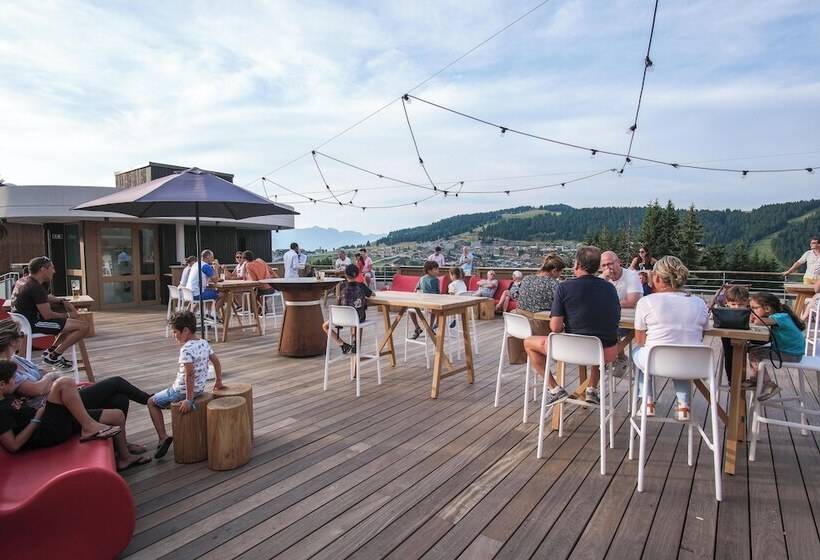 Belambra Clubs Les Saisies   Les Embrunes   Ski Pass Included