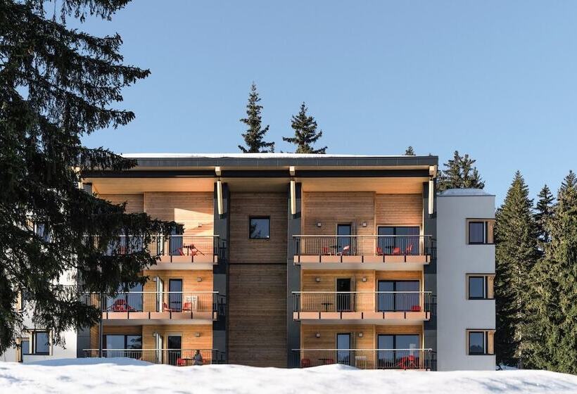 Belambra Clubs Les Saisies   Les Embrunes   Ski Pass Included